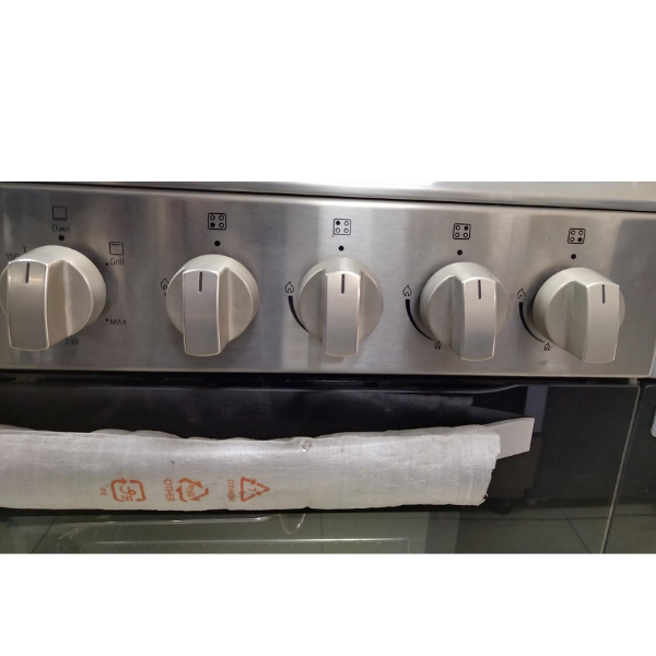
	Cuisinière à gaz LG FA211RMA 60×60 – 4 feux