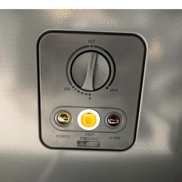 
	Congélateur horizontal Hisense FC-33DD4SA – 250 L